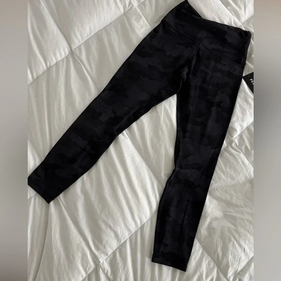 NWT Lululemon 🍋 Peloton Align Camo Leggings-Sz 6 - Picture 2 of 7